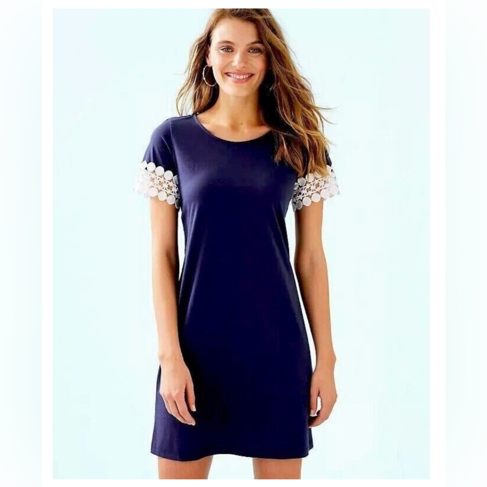 Lilly Pulitzer Hayes Lace Navy dress with white sleeve detail, size medium